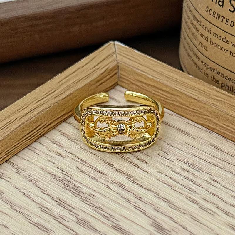 French Medieval Retro Brushed Four-Leaf Clover Open Ring Niche High-End Diamond-Encrusted Zircon Flower Index Finger Ring Female