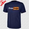 Uomo Abbracci Gratis T-shirt Manica Corta Stampata Divertente Battuta Cotone Camicia Estate Novità Regalo Uomo Umorismo Maglietta Girocollo Top Abbigliamento Uomo