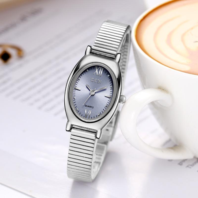 Retro High-Value Women'S Watch Niche Exquisite Oval Steel Belt Watch Women'S Medieval Waterproof Quartz Watch