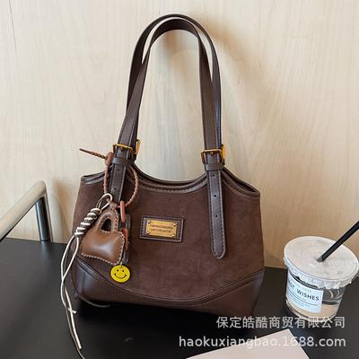 Large Capacity Bag Women's Autumn and Winter 2025 New Matte Retro Shoulder Armpit Bag Casual Work Commuter Tote Bag