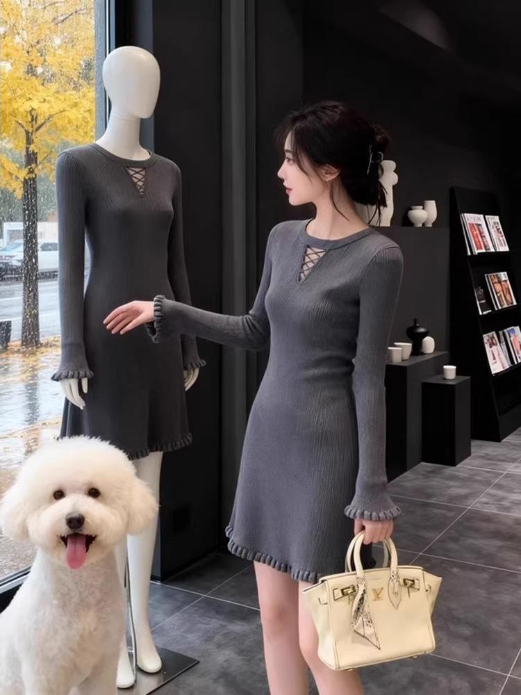 Корейское серое вязаное платье с приталенным силуэтом - Для миниатюрных, Короткое, Осенне-Зимняя мода Small серый