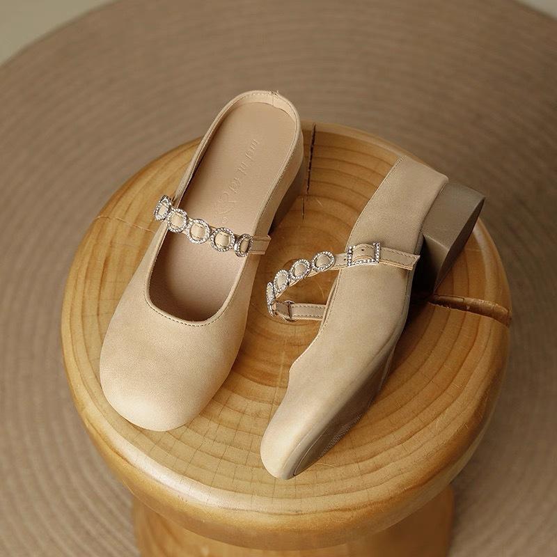 

Baotou half slippers women s outer wear spring and summer new leather women s shoes medium heel thick heel single shoes cool slippers 35 хаки