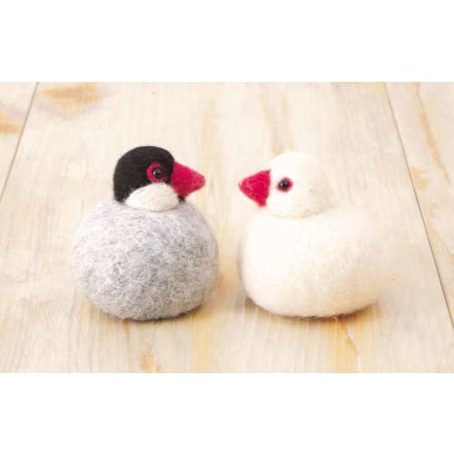 Hamanaka wool kit coma design Korontomochi my little bird cherry blossom sparrow and white sparrow H441-611