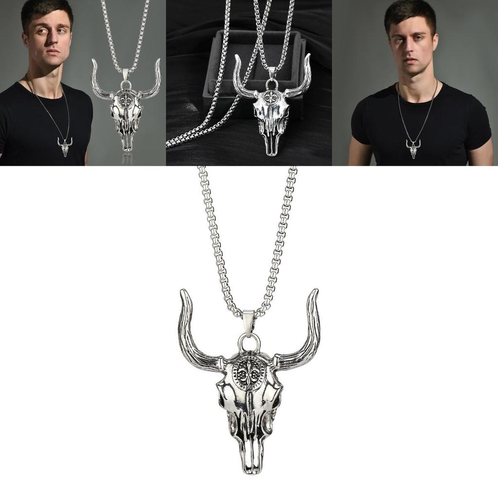 Unique Retro Style Bull Skull Necklace For Men Featuring Premium Titanium Steel Material