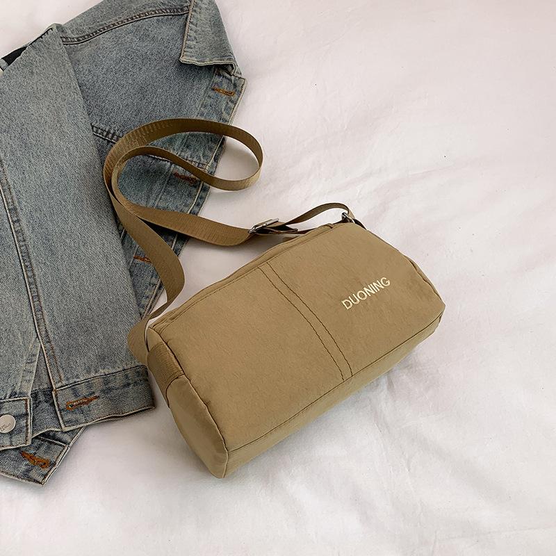 

Многослойные женские сумки Высококачественные квадратные сумки большой вместимости Новые универсальные сумки через плечо Сумки через плечо Трендовые сумки для активного отдыха и спорта хаки