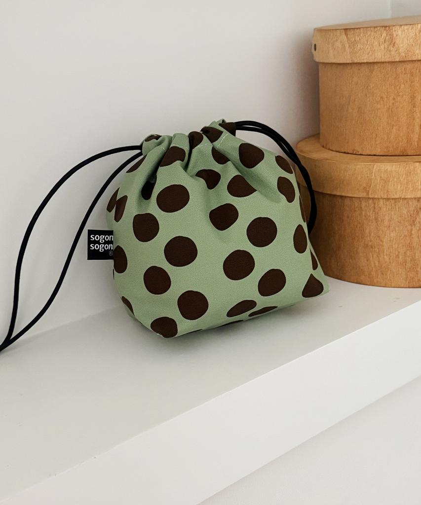 Sogonsogon Dot Green String Pouch W