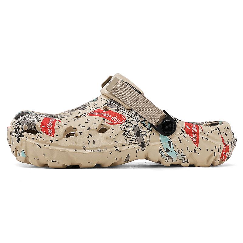 Men Classic Clogs Summer Slippers Beach Sandals Outdoor Men Garden Shoes Male Casual Shoes Water Shoes Comfort Home Soft Clog