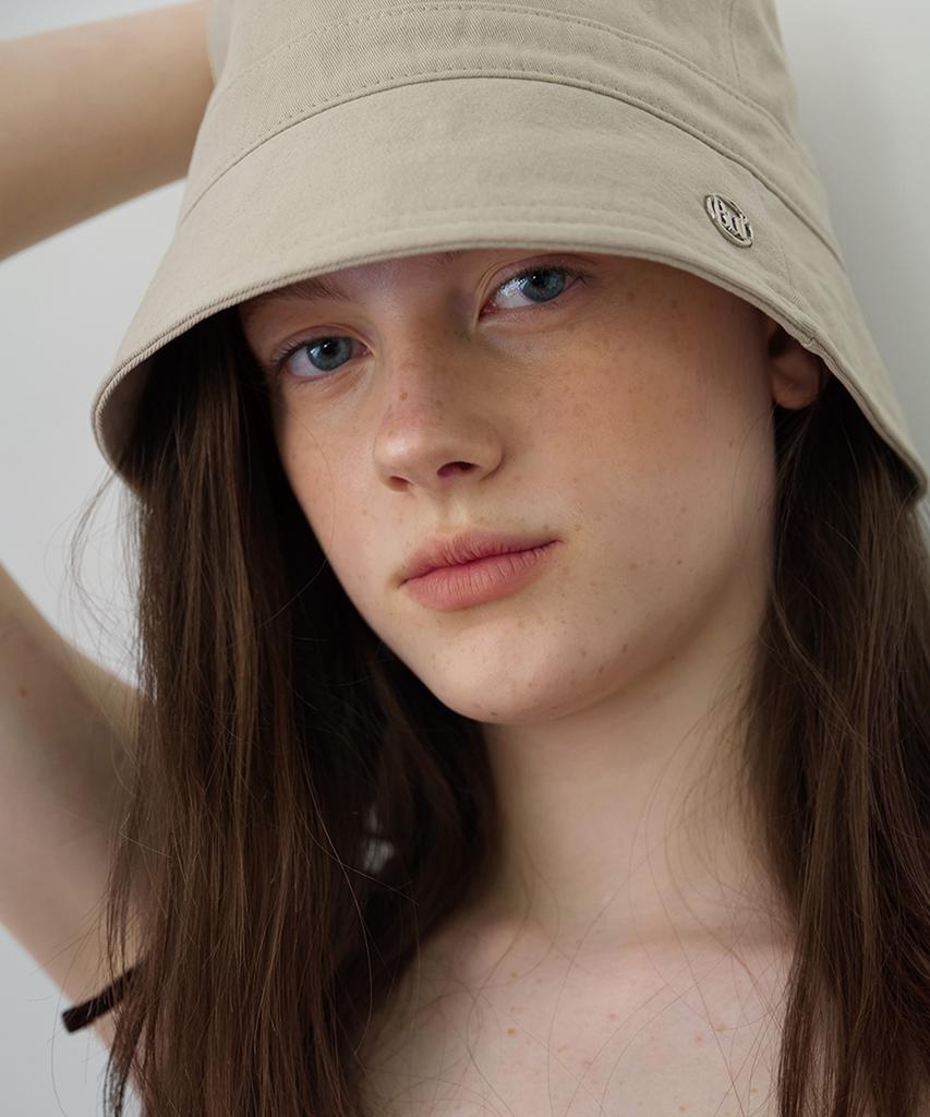 BUT'TON Button Bucket Hat (3 Colors)