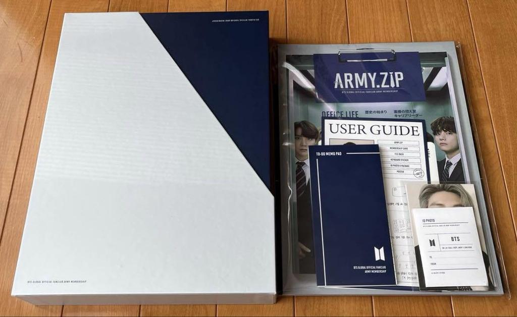 [USED] BTS ARMY Membership Kit 8th Generation