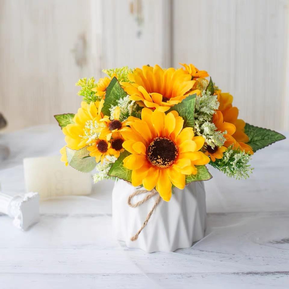 Artificial Flowers with Small Ceramic Vase Faux Roses Plants Eucalyptus Leaves Berries Flower Arrangements Decorations for Home