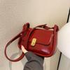 IELGY Korean Version Retro Red Small Square Bag Shoulder Crossbody All-Match Underarm Bag