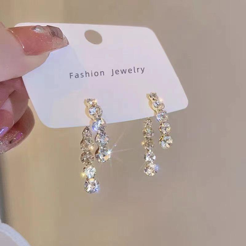 Mingqing 2024 Schlichte & Stilvolle S925 Silber Sommerohrringe