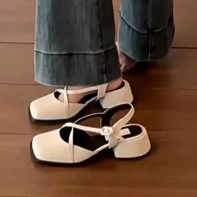 Damskie Buty Mary Jane z Ozdobnym Czubkiem i Krzyżowym Paskiem z Klamrą Sandały na Grubej Podeszwie Damskie Wiosna 2025