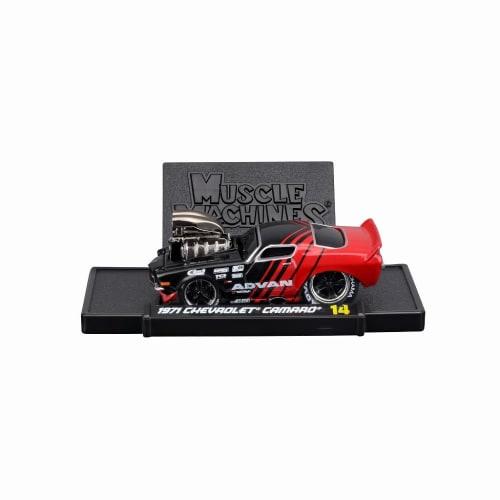 Maisto Muscle Machines Series 1/64 Scale 1971 Chevrolet Camaro Black/Red Finished Model MS15554BKR