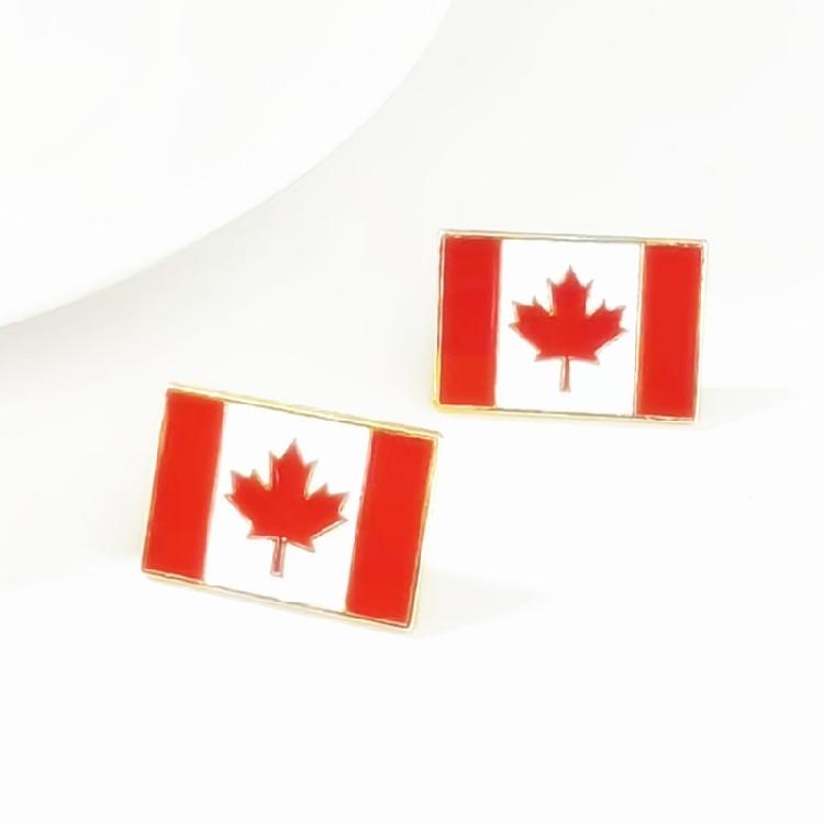 Classical Canadian Flag Brooch Sturdy Alloy Maple Needle Badge Office Wear Decoration For Long Lasting Wear