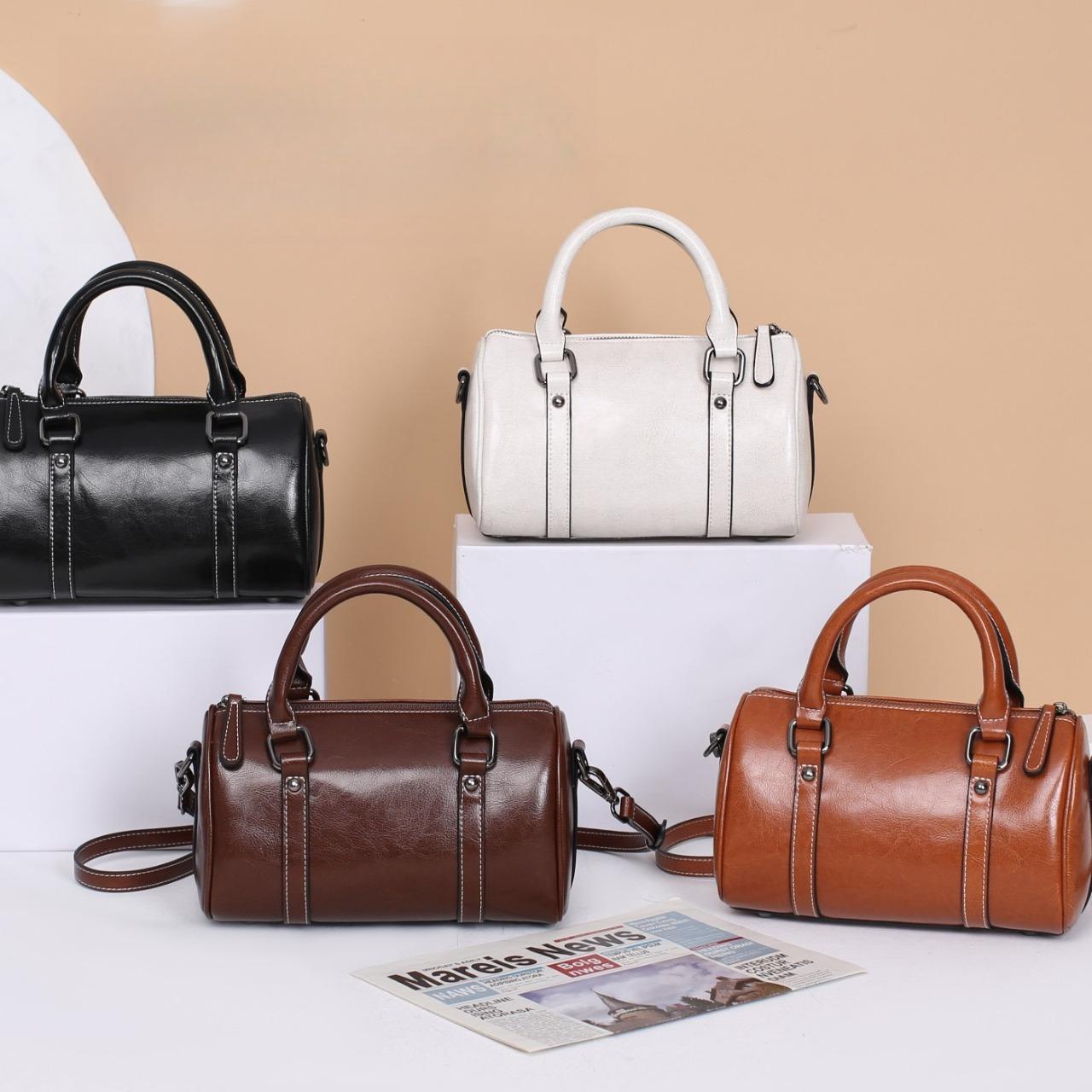 

New Women s Bag Fashionable Large-capacity Leather Messenger Handbag білий