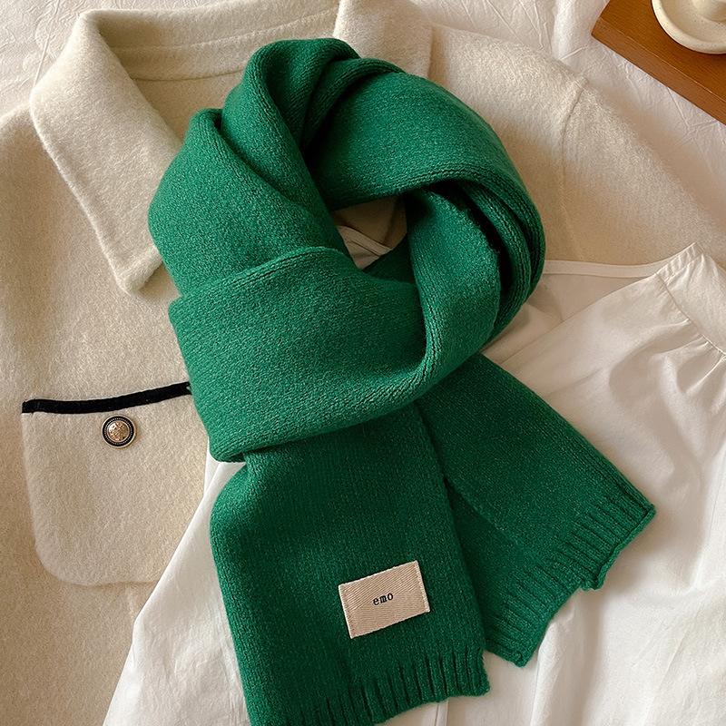 Gentle solid color small scarf white knitted wool short scarf women's autumn and winter warm couple style simple