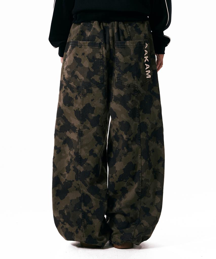 AAKAM Knee Pin-Tuck Camouflage Twill Pants (Khaki)