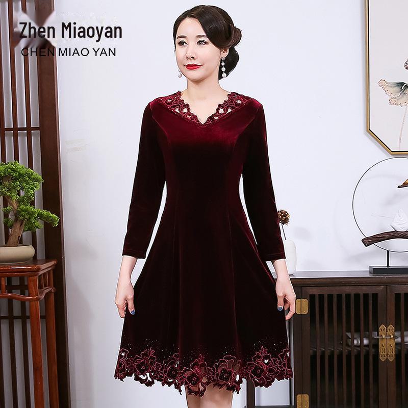 Plus Size European & American Celebrity Velvet Dress with Embroidery and Hollow Design