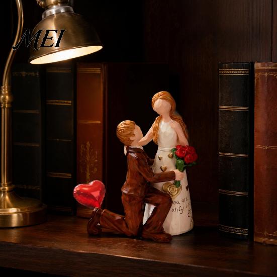 Tabletop Romantic Proposal Figurines Faceless Wedding Couple Figurine, Resin Statue, Engagement Souvenirs with Rose Details Sculpture for Living Room