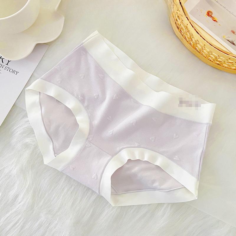 Lingerie Women's Underwear with No Trace Antibacterial Cotton Large Size Hip Hugging Breathable Mid Waist Briefs Triangle Panties