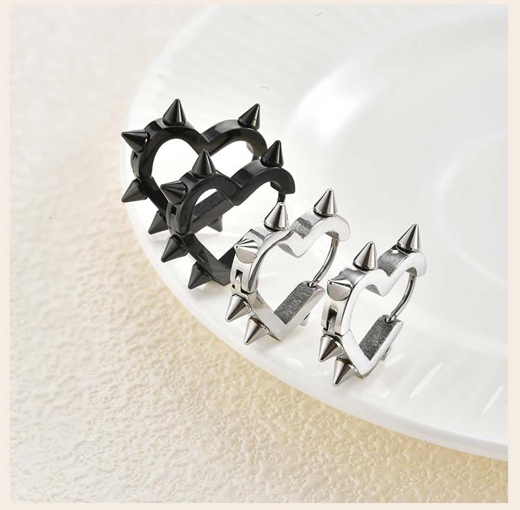 Exaggerated Spike Rivet Heart Stud Earrings, Stainless Steel Ear Buckle for Women Men, Goth Punk Jewelry, Piercing Earrings