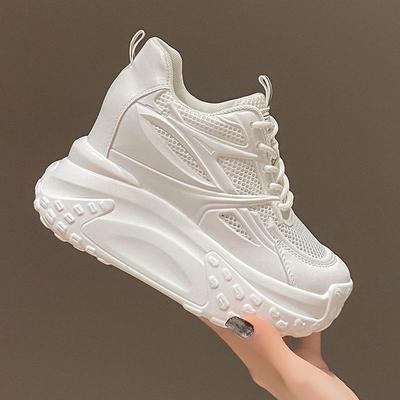 Încălțăminte pentru femei – Adidaşi