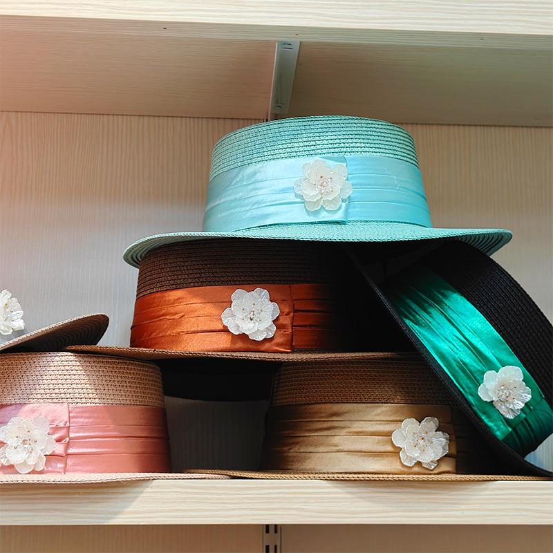Freedom Outdoors Women's Elegant French Flat Bucket Hat Flower Decoration Basin Hat Outdoor British Straw Hat Summer Beach Small-Brimmed Sun Hat Cm
