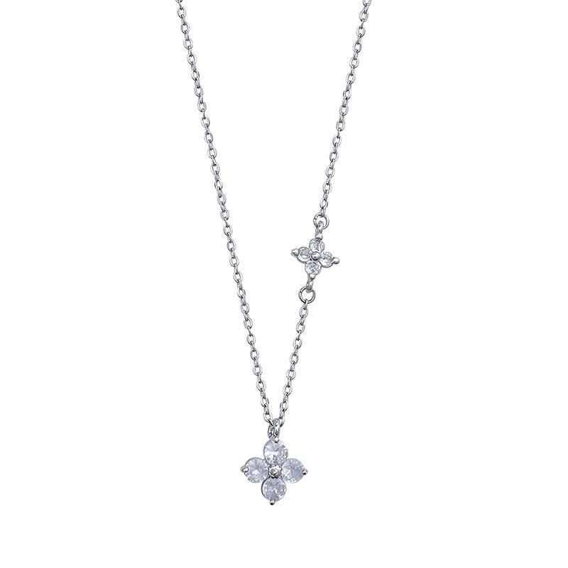 Female Light Luxury Niche Collarbone Four Leaf Flower Necklace