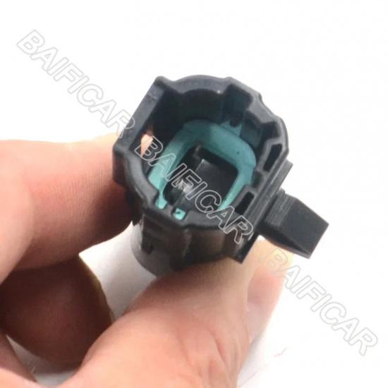 Baificar New  Outside Outdoor Air Temperature Sensor V2ZQ V6ZY T1026196C A MN123602 For Mitsubishi Pajero Sport L200