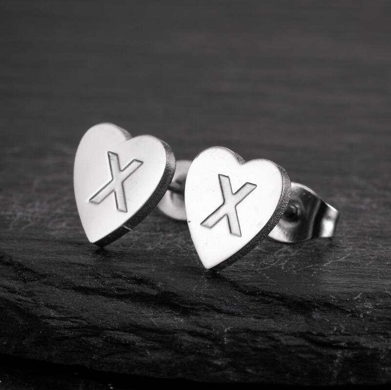 2025 Women's Retro Stainless Steel Alphabet Stud Earrings: Geometric & Simple Design