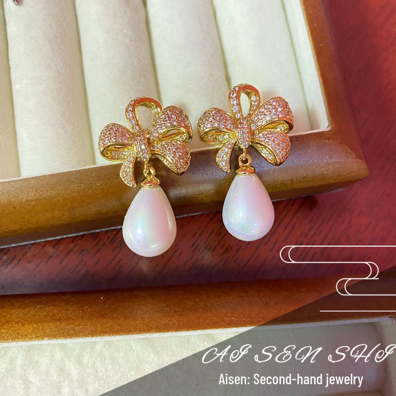 

Винтажные серьги-пусеты с цветком и жемчугом: Европейско-американский ретро-стиль