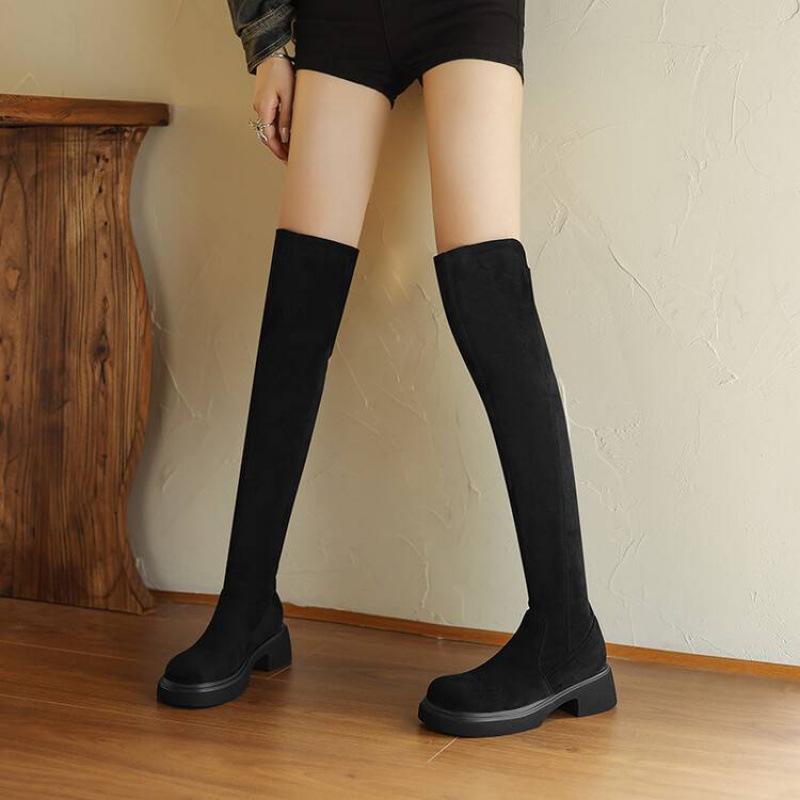 

Осенне-зимние женские ботинки Мартин на толстой подошве, нескользящие, больших размеров, с круглым носком, на среднем каблуке, удобные кожаные ботинки, корейская версия о 39 чёрный