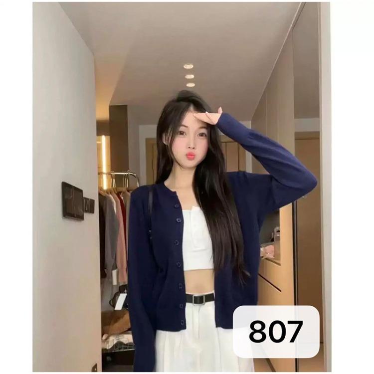 Elegant Sweet-style Knitted Cardigan with Long Sleeves – Youthful Comfortable Fashionable Minimalist Sweet Fresh and Sophisticated