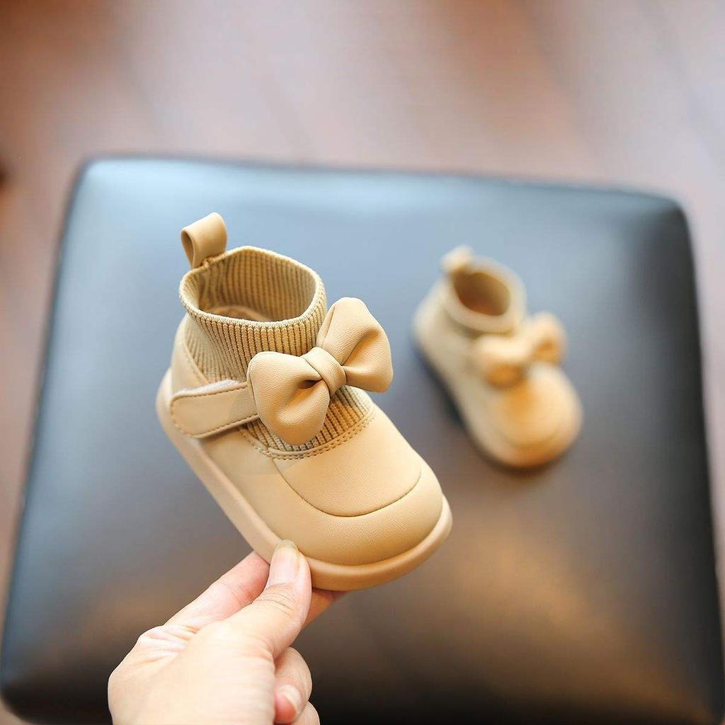 Autumn and winter children's foreign style boots baby girl shoes children's versatile socks boots girls short boots new girls small leather boots