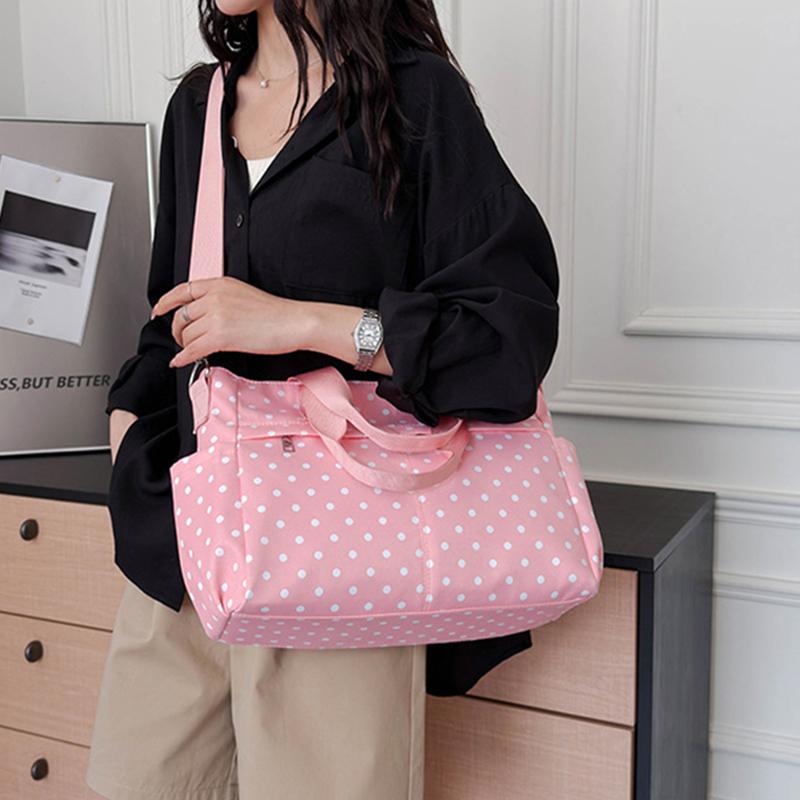 Korean Nylon Polka Dot Shoulder Bag Large Capacity Casual Fashion Travel Tote Bag Simple Crossbody Bags Lightweight Boston Bag
