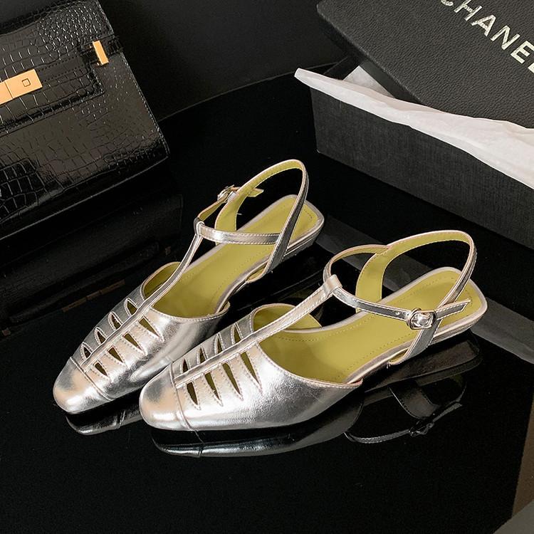 Korean Version T-shaped Rear Hollow Flat Heel Bag Head Sandals 2025 Summer New Women's Shoes Cowhide Square Head Hollow Shoes Women's Sandals