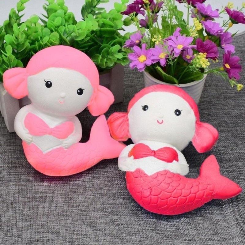 Simulation einer langsam aufsteigenden Spielzeugpuppe