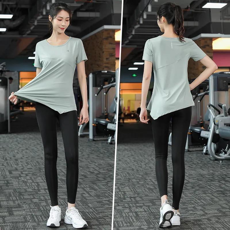 Dámské velké rychleschnoucí tričko s krátkým rukávem na jógu a fitness: Letní posilovací oblečení, Slim, Vysoce elastické