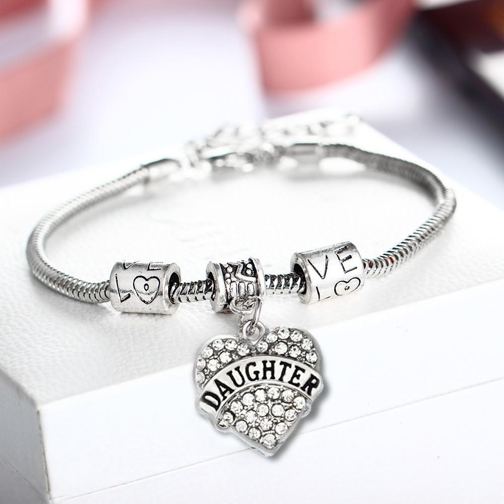 Elegant Alloy Heart Bracelet For Family Connections Featuring Shimmering Rhinestones