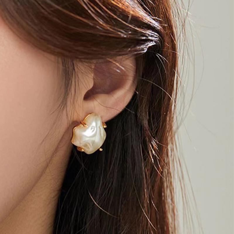 Exquisite Luxus Goldfarbene Ohrringe Naturkristall Zirkon Damen Beliebte Verlobungsgeschenke Schmuckzubehör