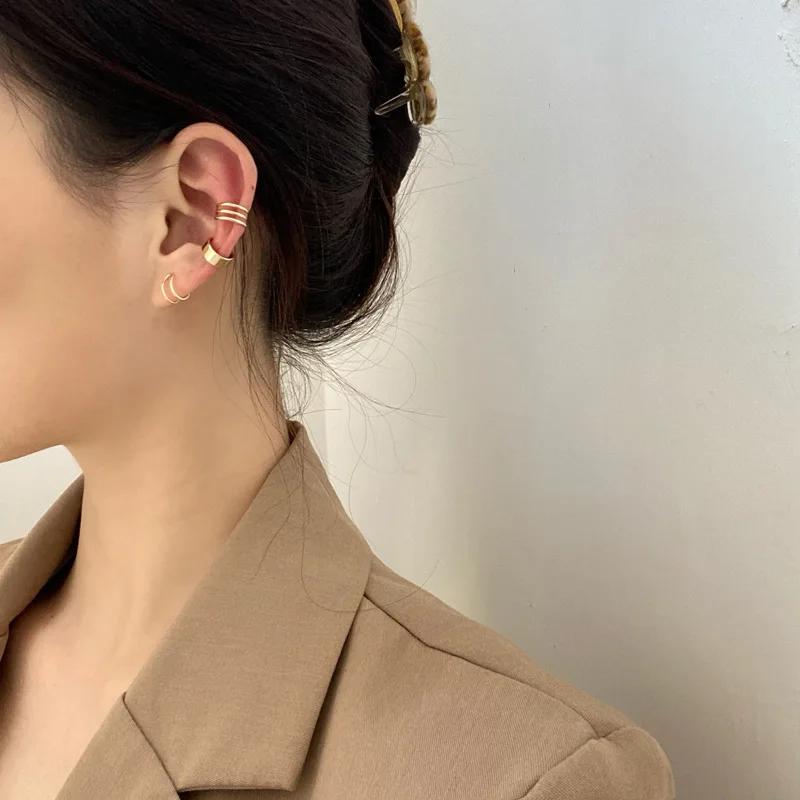 Clips Earrings for Women Unisex Minimalist Fashion Cartilage Hoop Earings Set Ear Cuff Fake Piercing Clip on Ear Jewelry