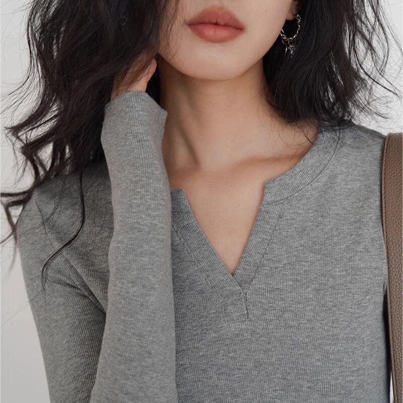 Women's Slim-Fit V-Neck Long Sleeve Base Layer Top