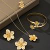 Trendy Floral Pendant Necklace Set: Elegant European & American Style, Lightweight Luxury Metal Clavicle Chain