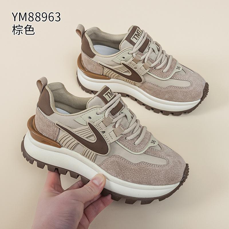 Platform-soled Forrest Gump shoes spring new round head light casual sports shoes