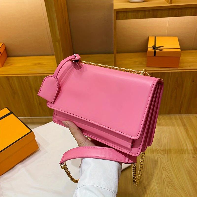 Unique Shoulder Bag for Women  Pillow-axle Bag  Textured Chain  New Design