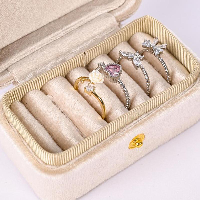 Mini Flip-Top Ring Box Portable Stud Earrings Jewelry Box Oval Velvet Ring Storage Box Jewelry Boxes And Packaging