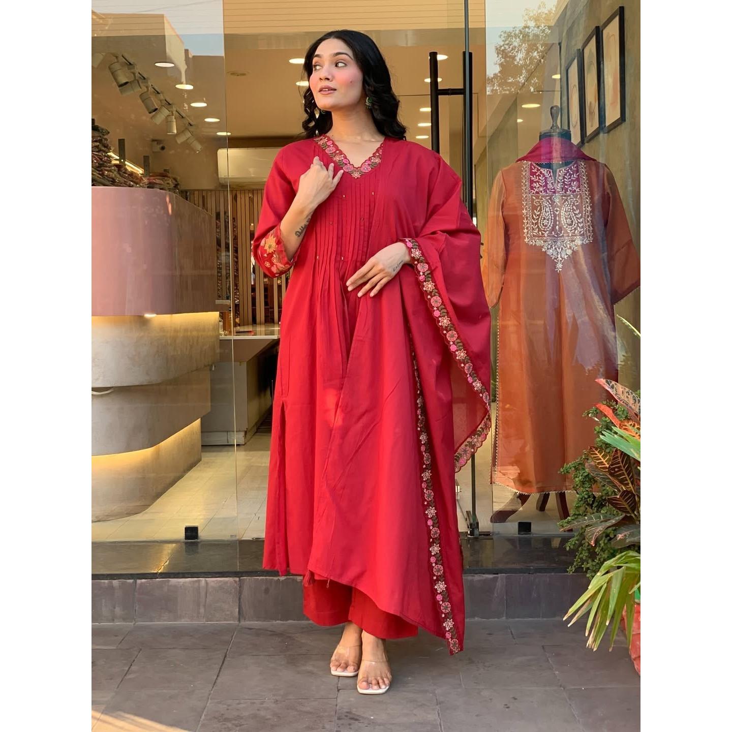 Red Flower Embroidery Cotton Suit Women Designer Kurti Pant with Dupatta Set L-40
