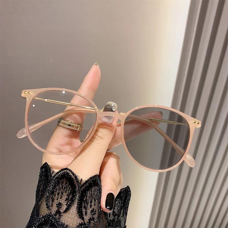 Fashionable Pochromic Anti-blue Light Color-changing Myopia Glasses In Elliptical Shape