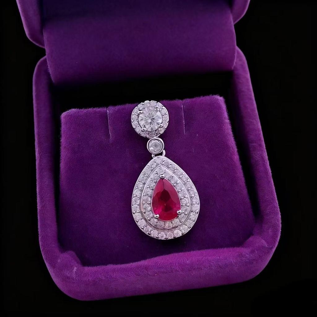 Rose Gold Plated Cultivated Ruby Emerald Colored Treasure Droplet Pendant Necklace Women'S Fashion Emerald Clavicle Chain
